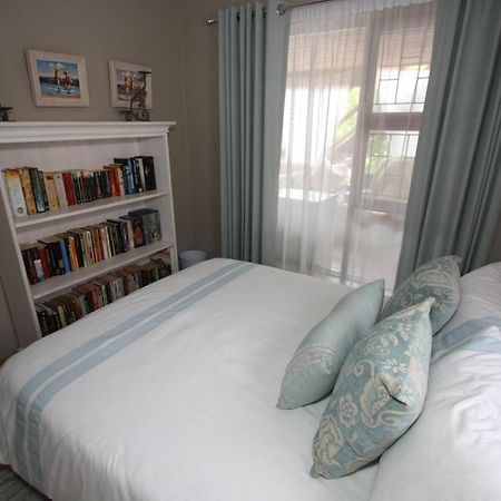 Bergsig Accommodation Hermanus Ngoại thất bức ảnh