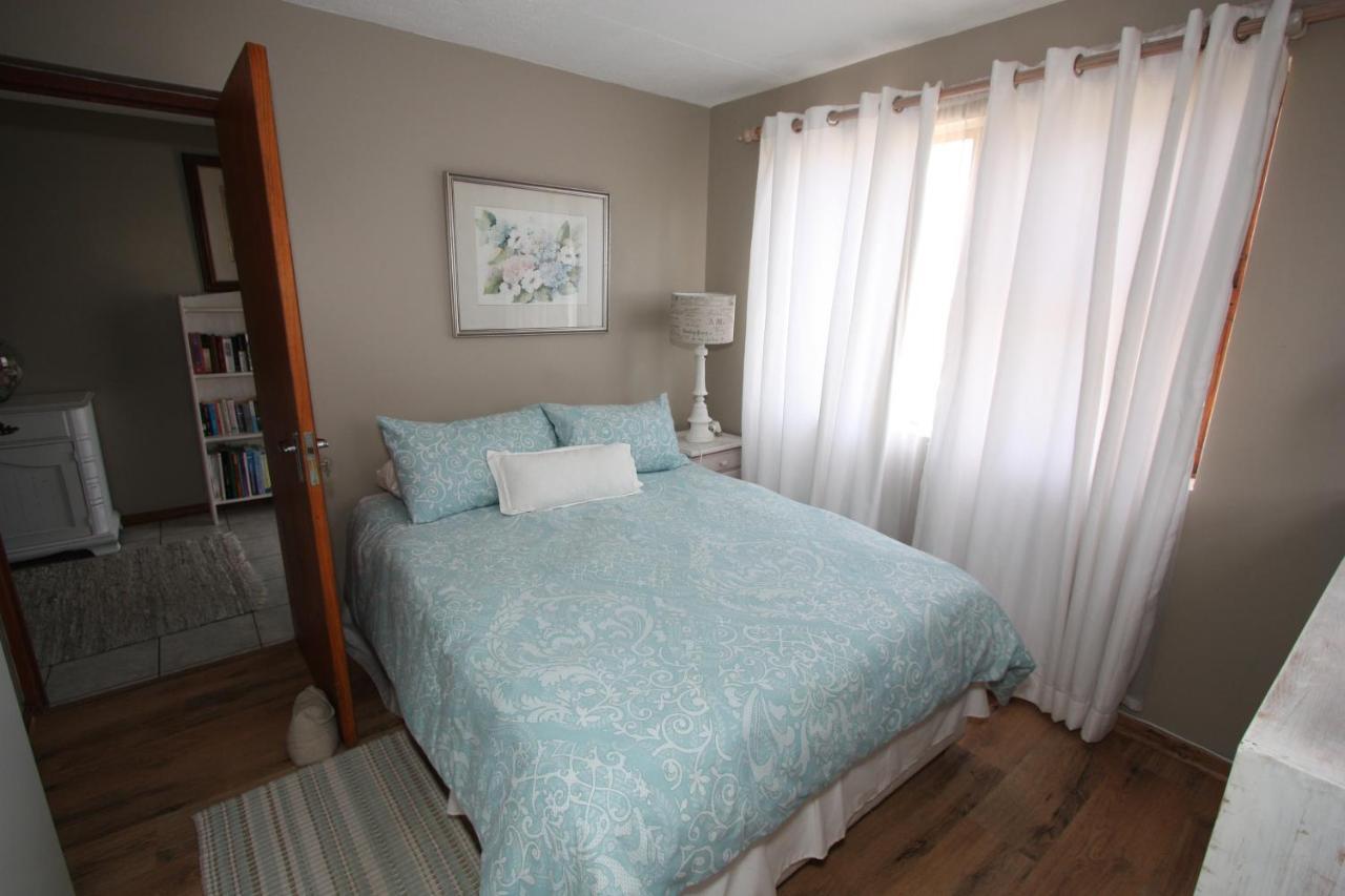 Bergsig Accommodation Hermanus Ngoại thất bức ảnh