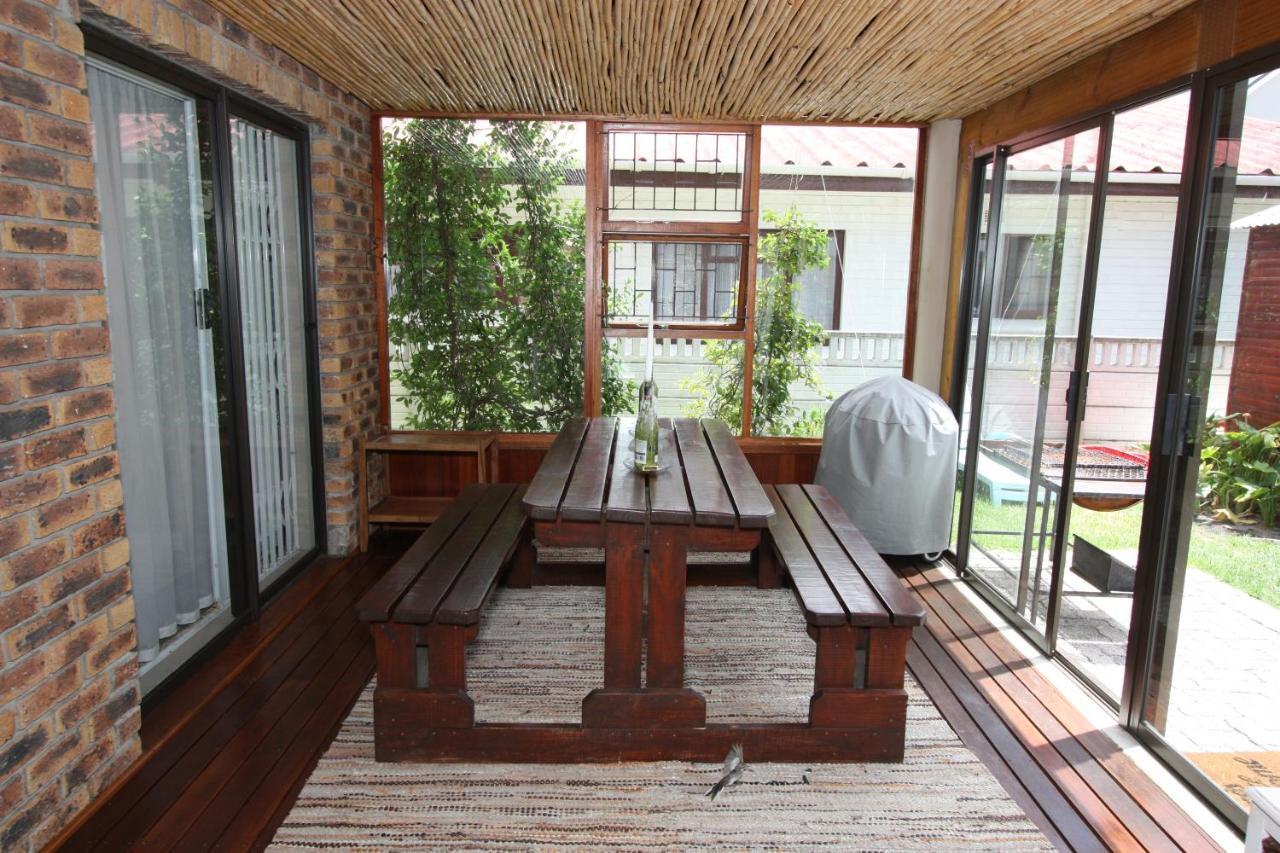 Bergsig Accommodation Hermanus Ngoại thất bức ảnh